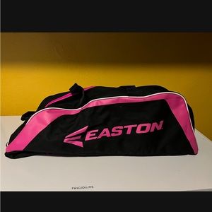 Easton softball accessories bag